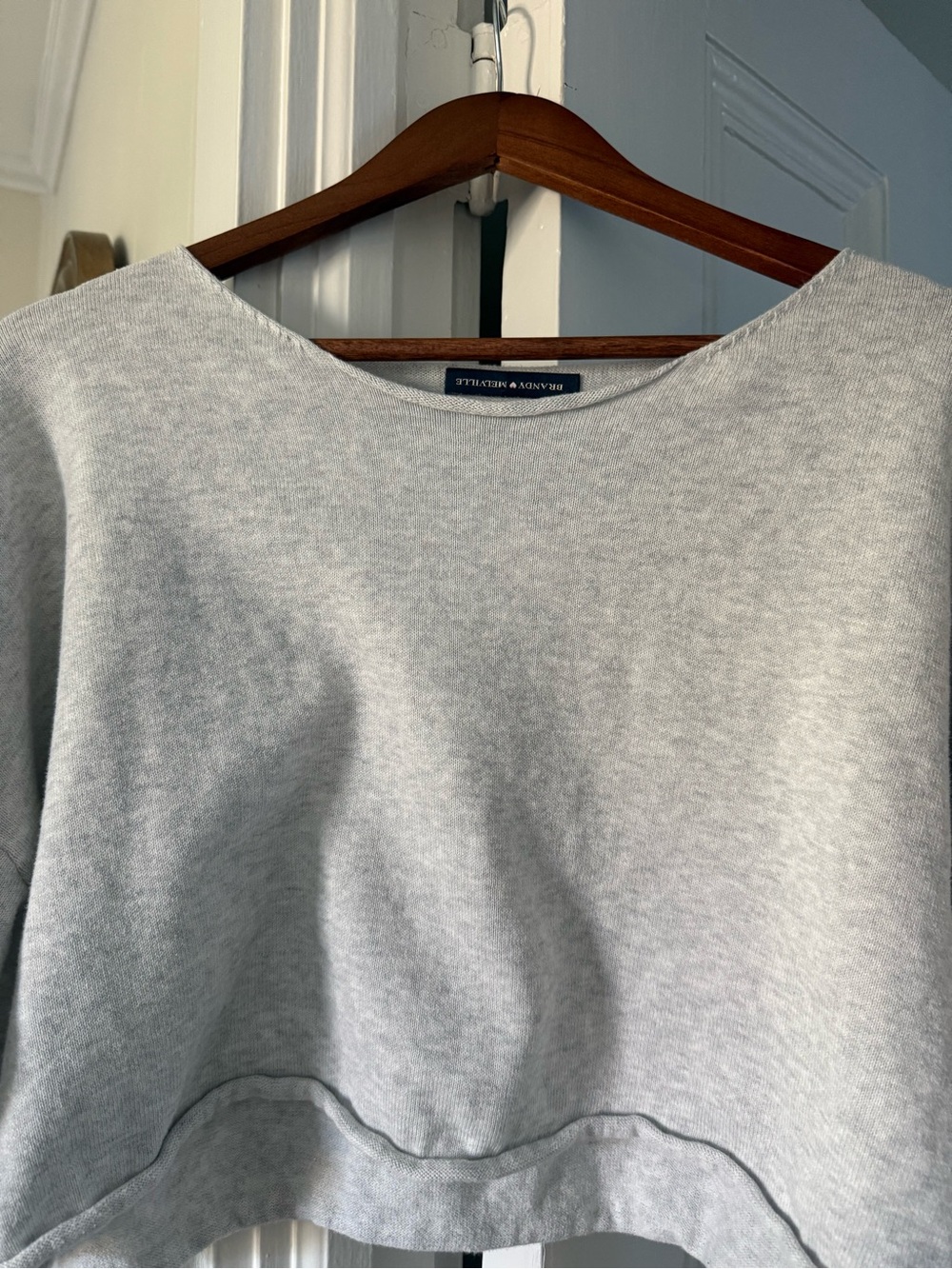 Brandy Melville Cropped Casual Blouse